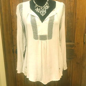 Daniel Rainn long sleeve peasant top